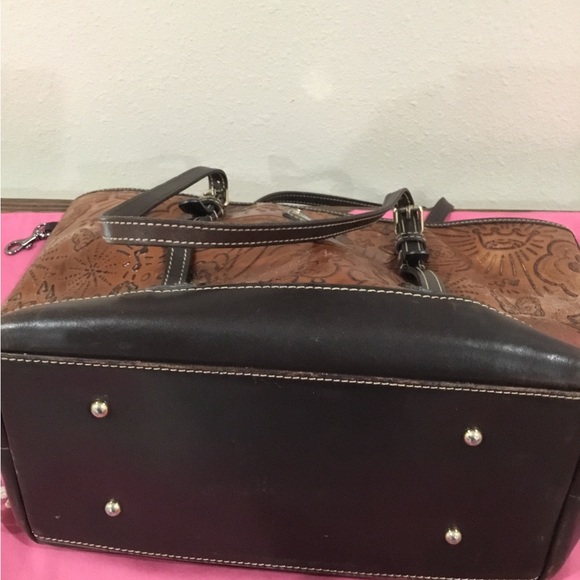 Dooney & Bourke Tan Embossed Tote - Picture 5 of 15